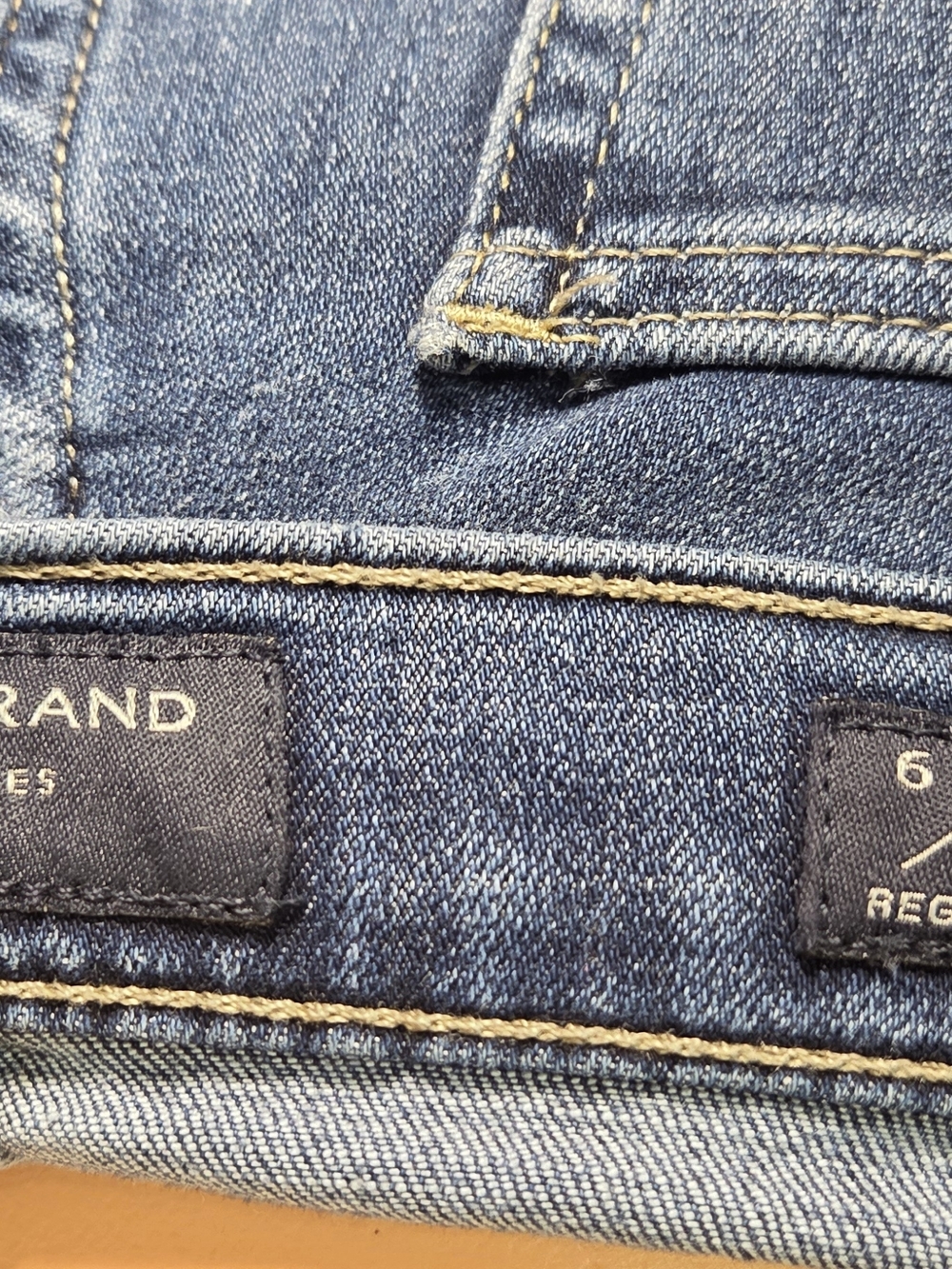 **Lucky Brand Womens Skinny Jeans in Medium Blue Wash** - Picture 11 of 11